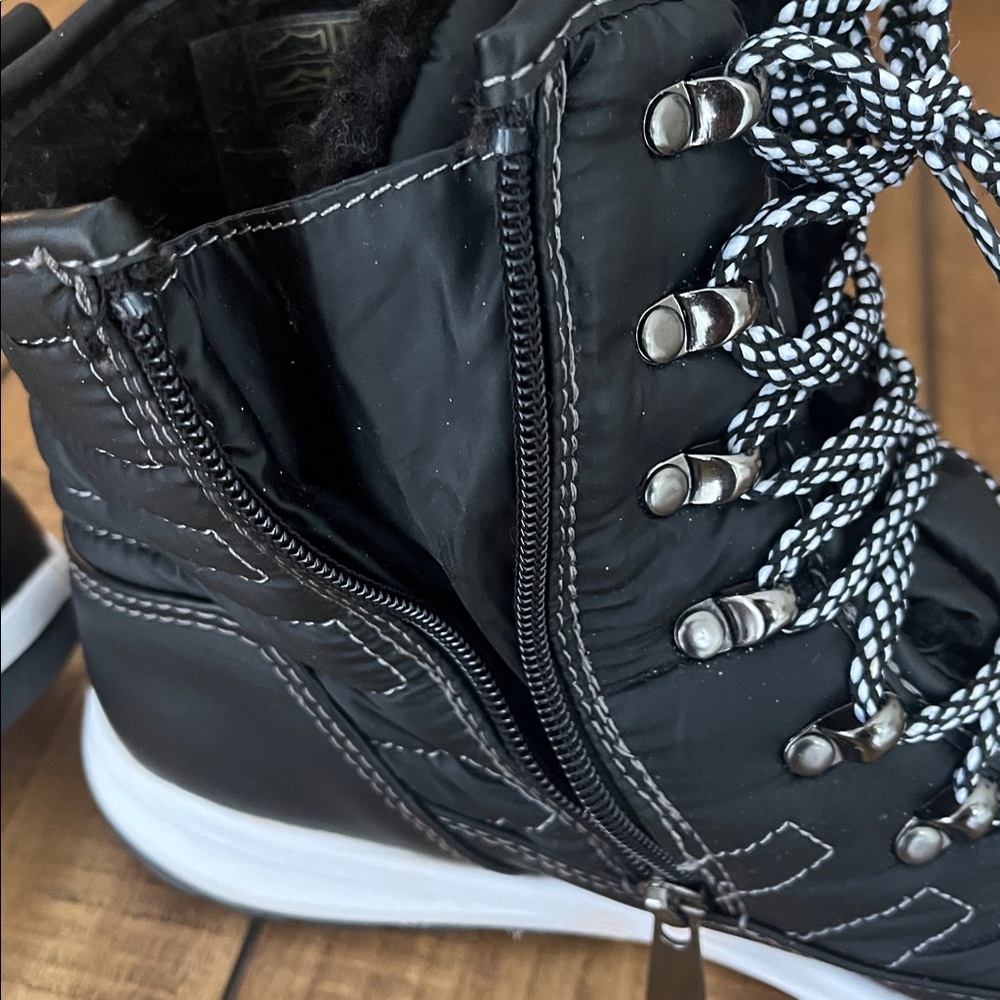 Women's Alexa Weatherproof sneaker boot size 10 - Picture 6 of 11